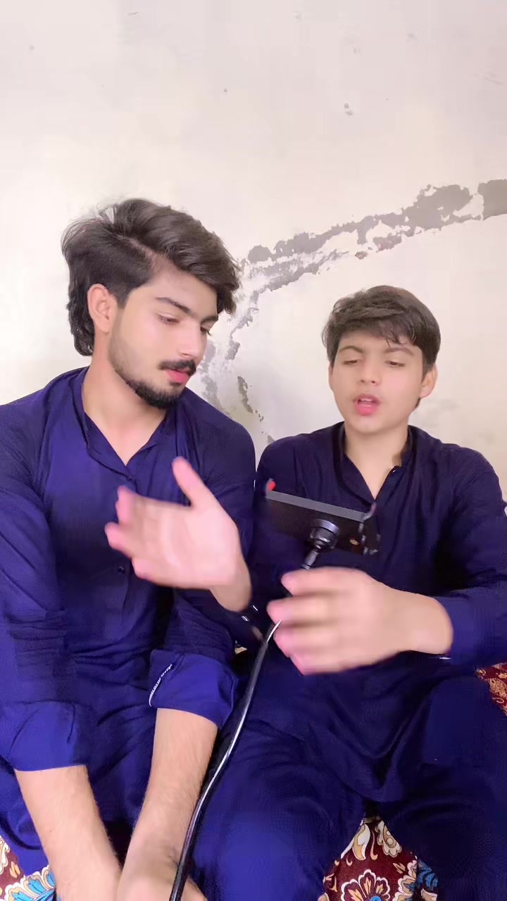 @cute bacha
