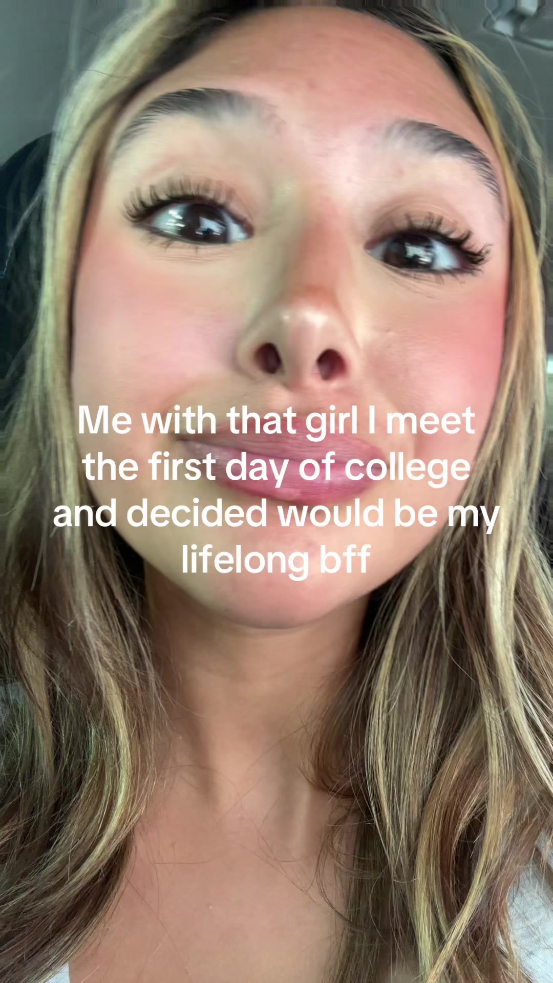 @sophielaynee