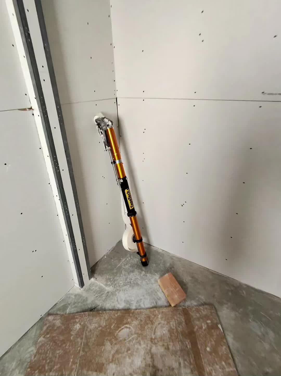 @DRYWALL FINISHER TOOLS