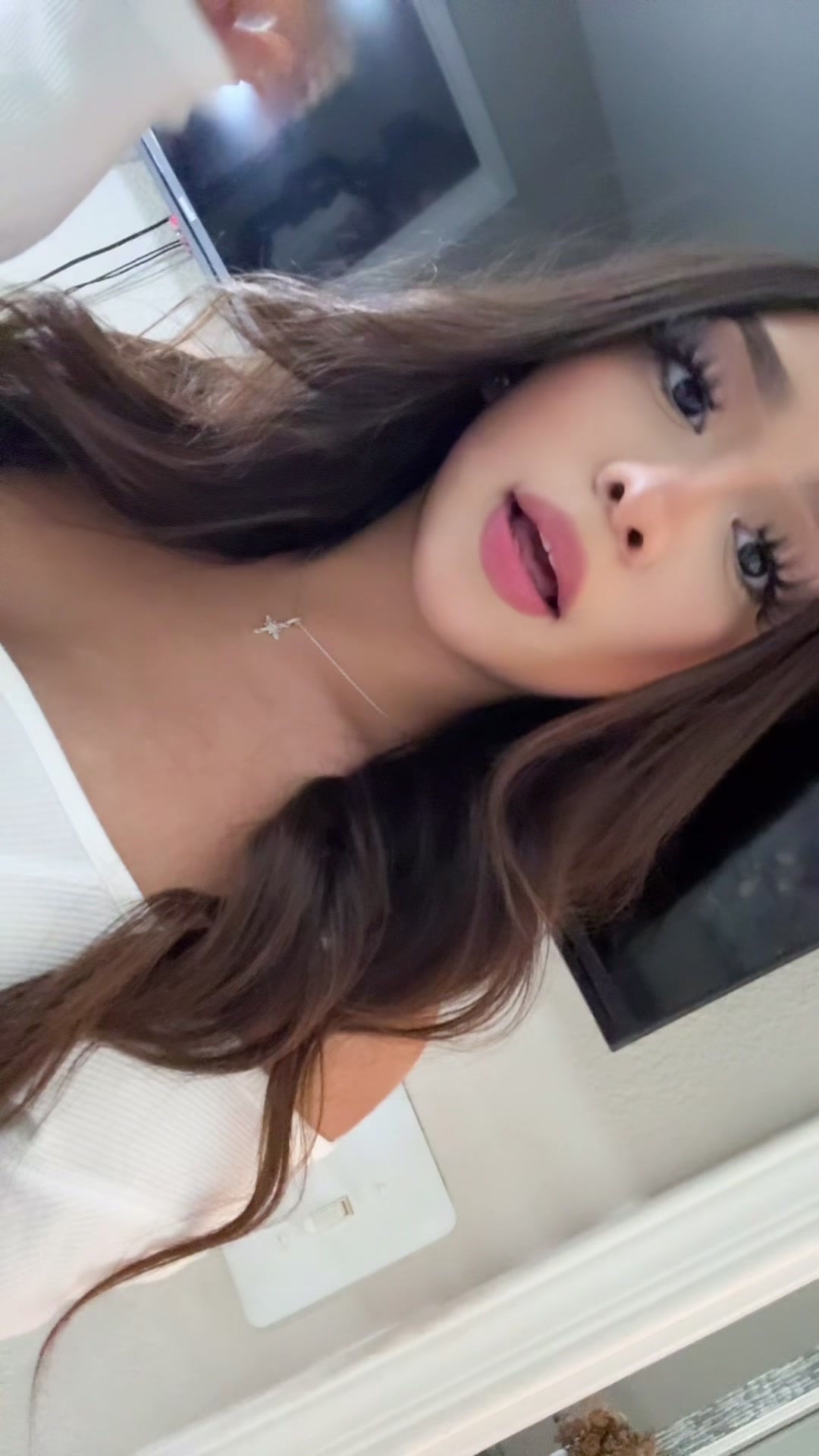 @kvlyre