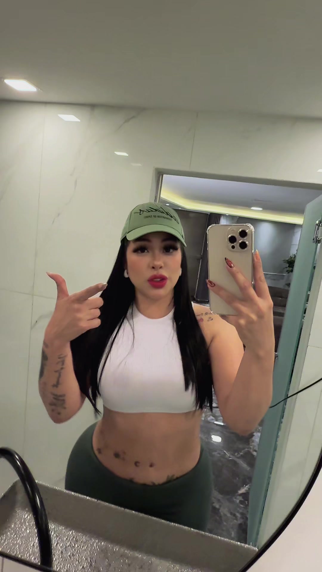 @luisaespinozaviral