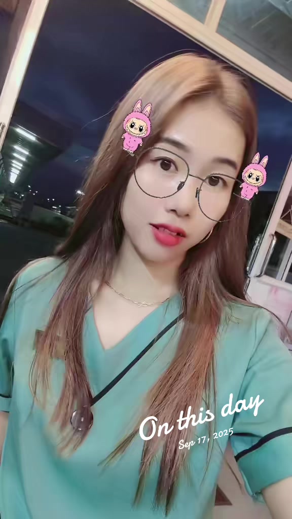 @April Nyein(SYMရဲ့မိုးရေစက်💦)