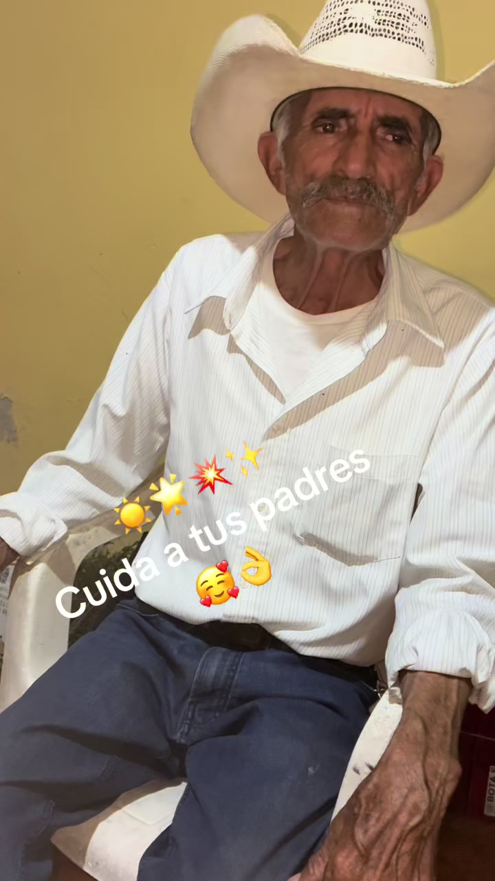 @Brillando desde el rancho✨