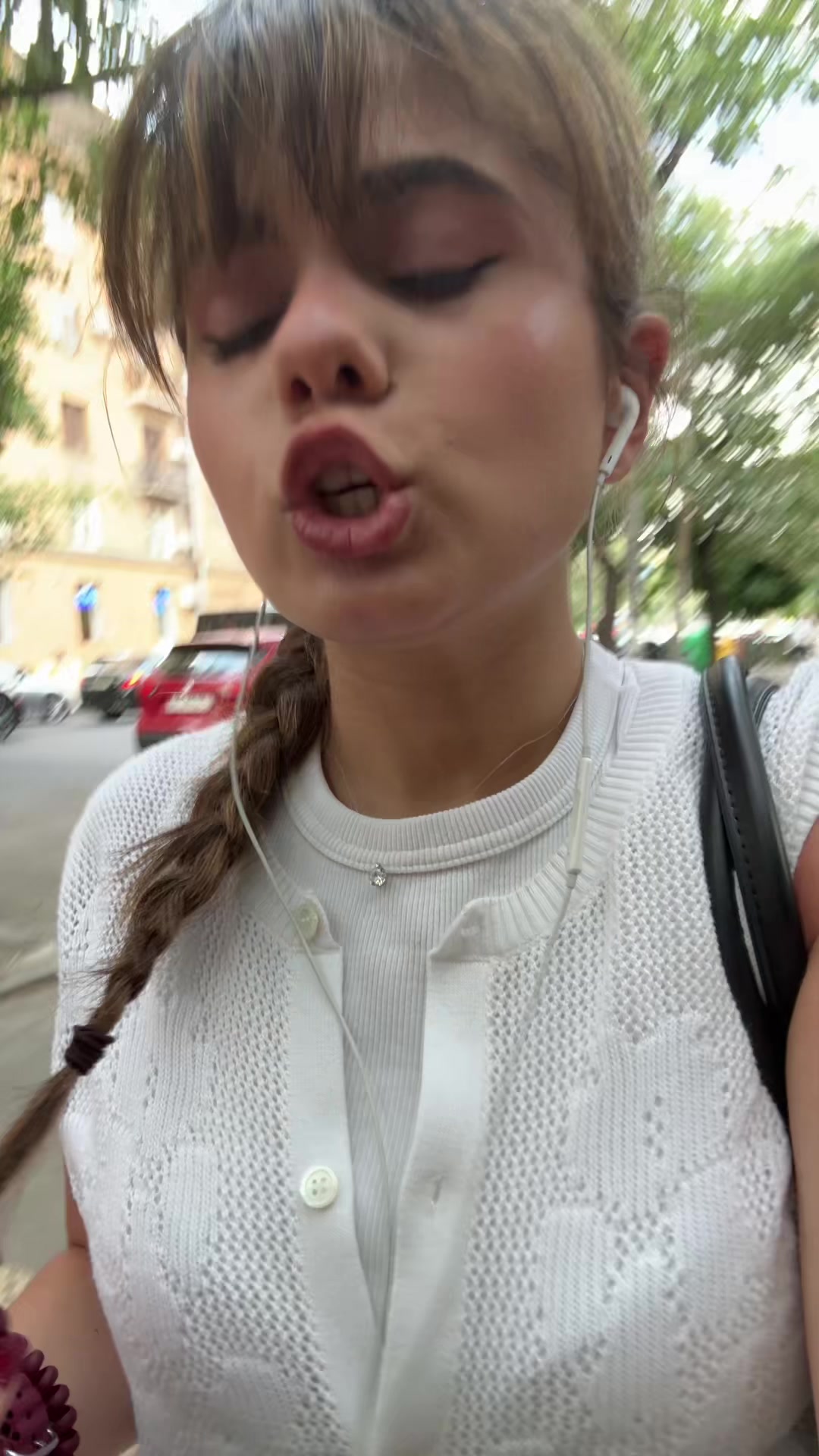 @Lucy_Lee