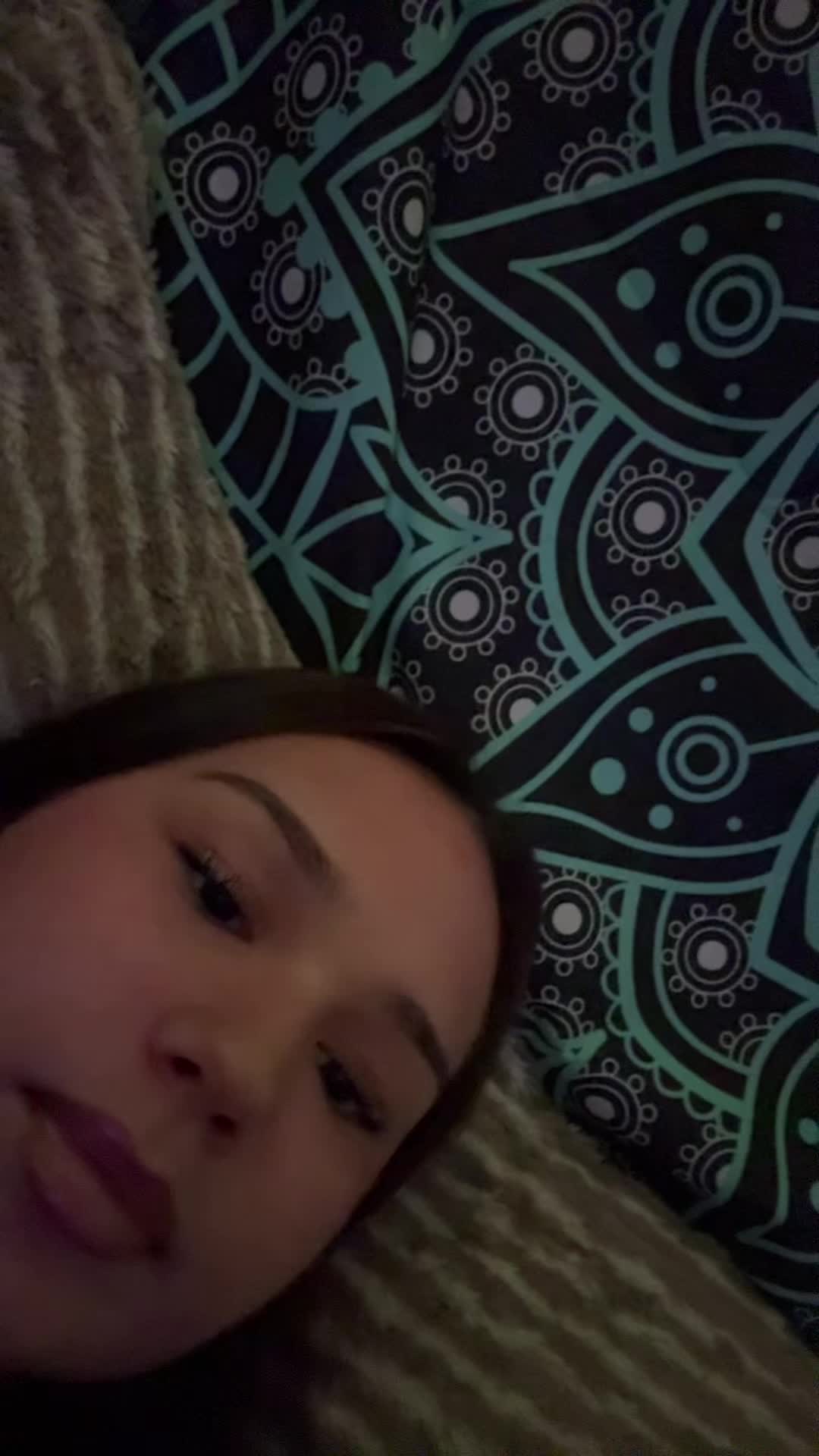 @𝓔𝓿𝓮𝓵𝓲𝓷𝓪