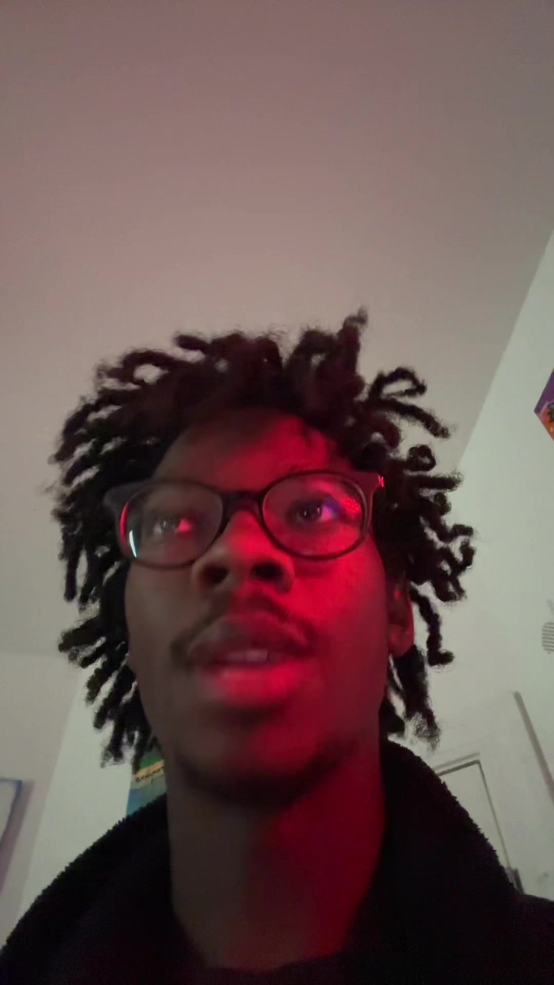 @Woahtherefry