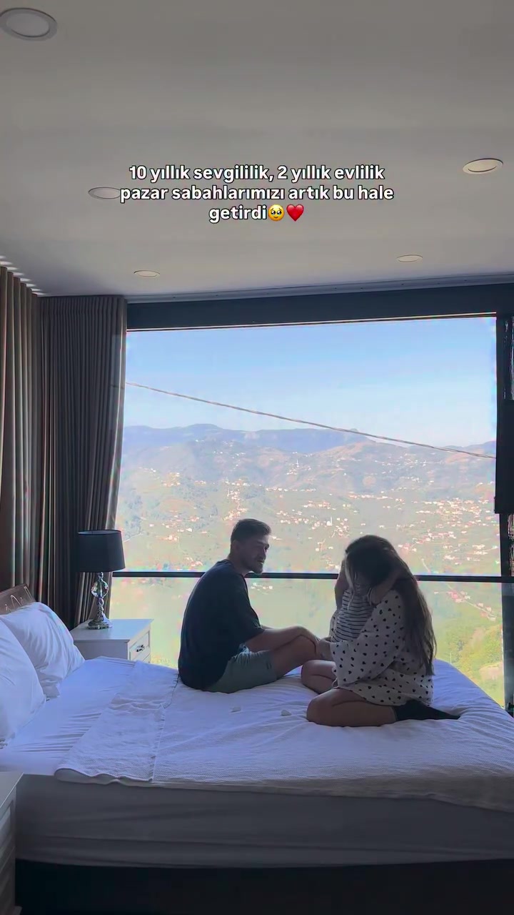 @Tuğ&ccedil;e