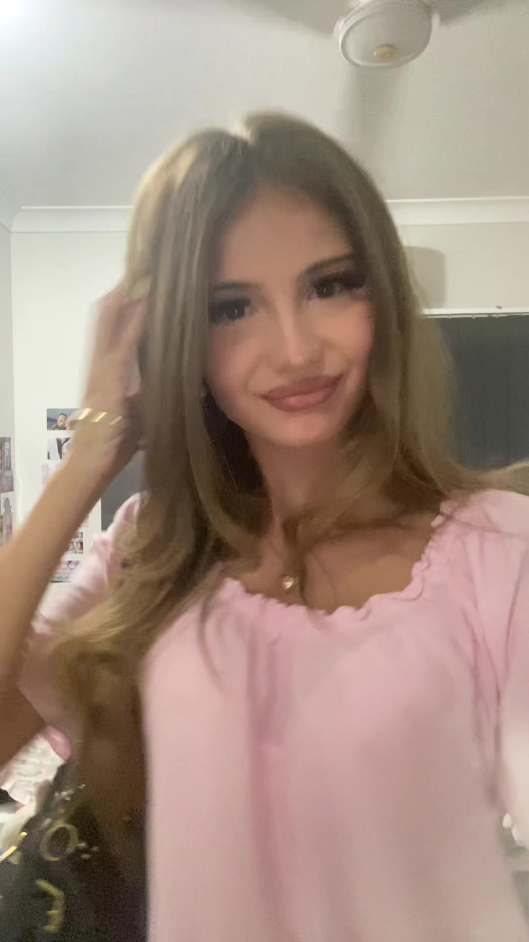 @elyssa🧁