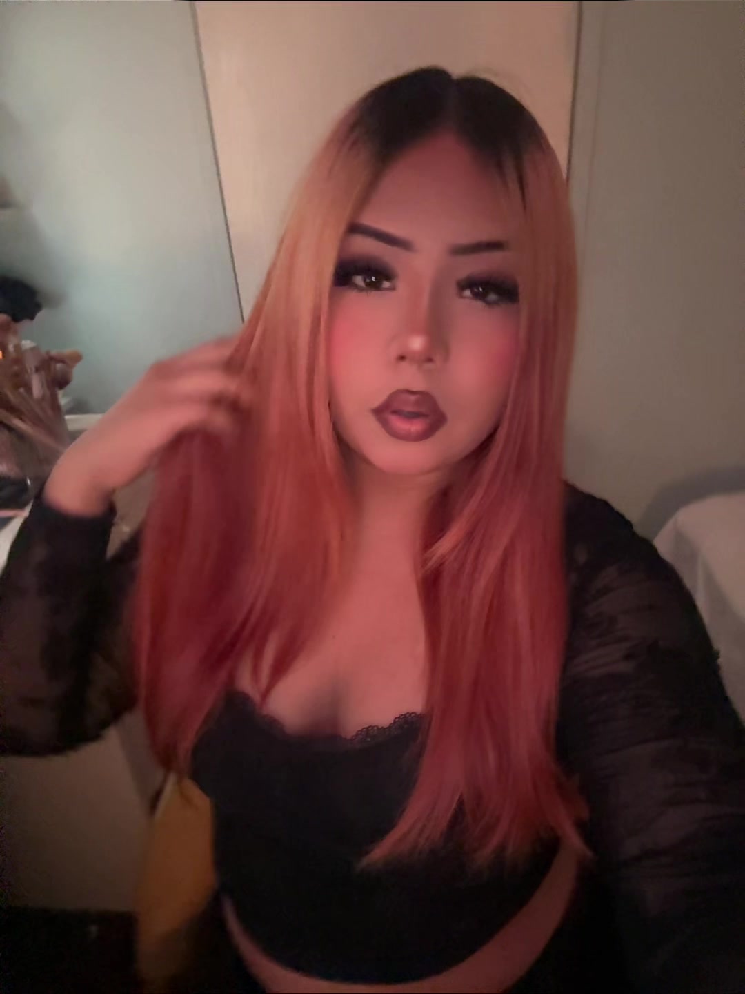 @️ ️