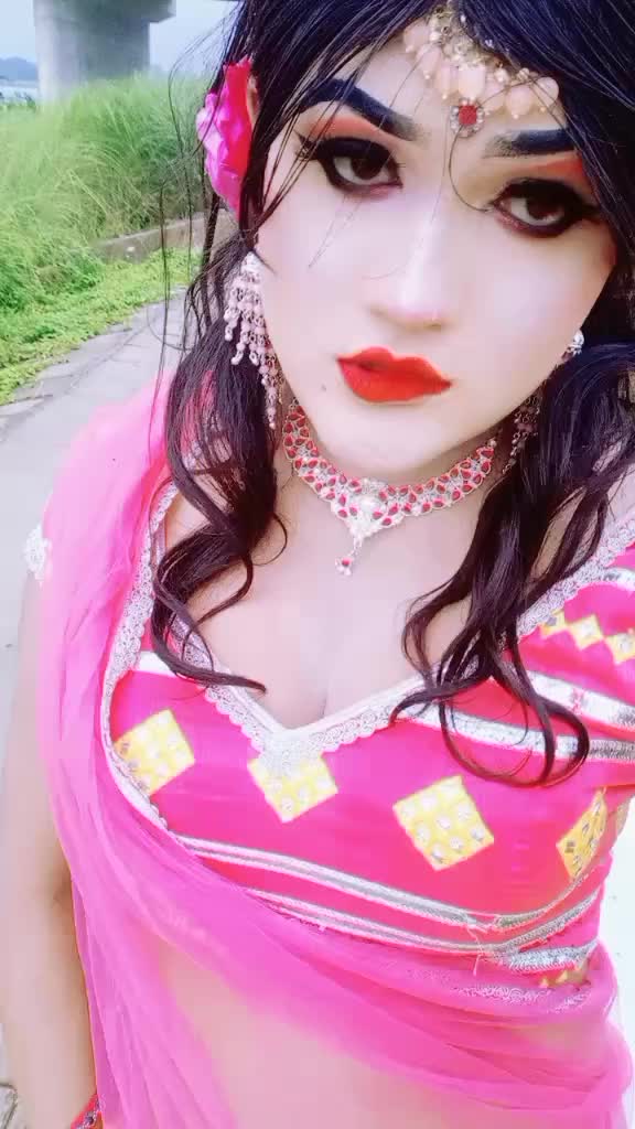 @Mahiya Mahi
