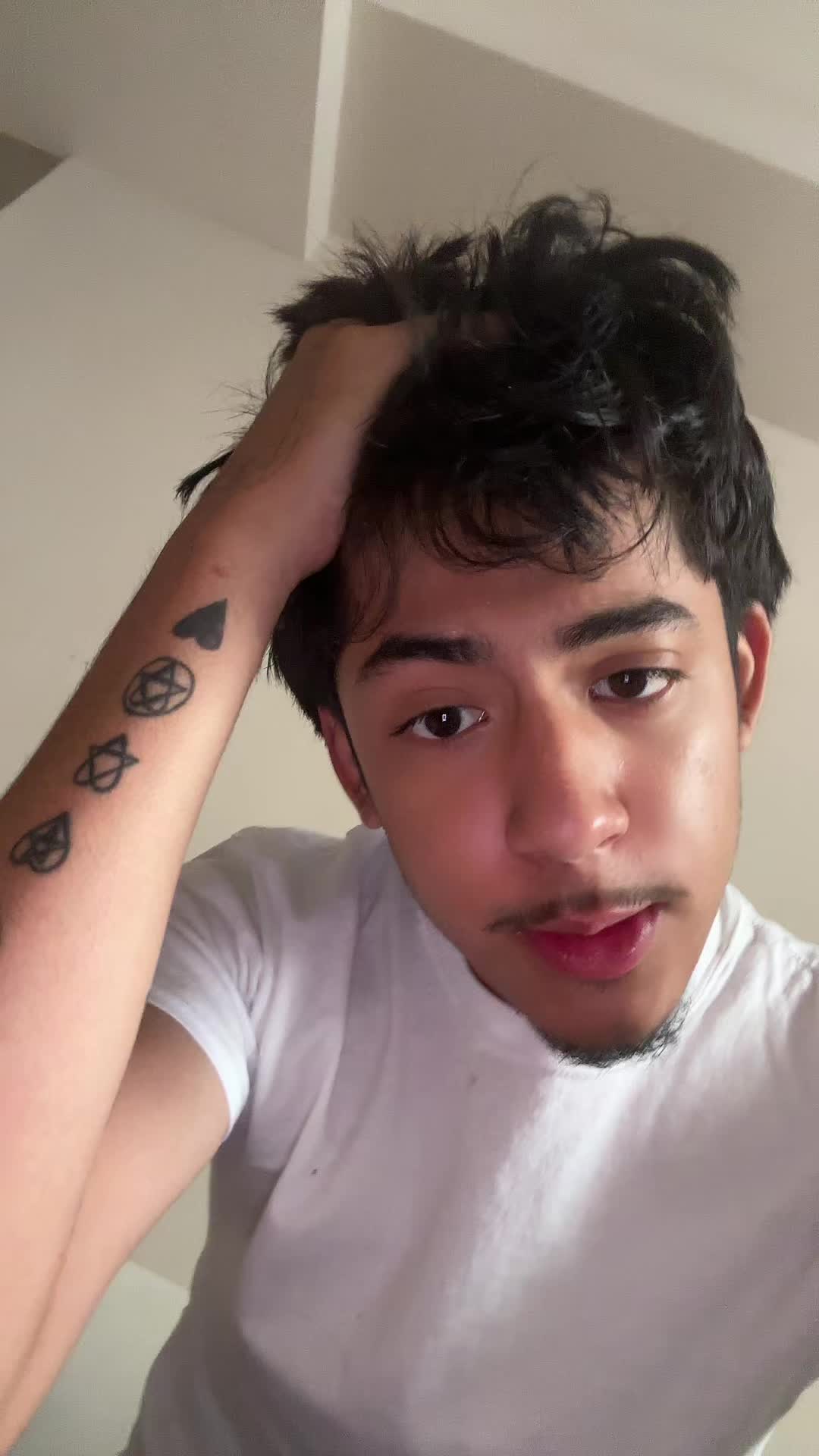 @Peearrow