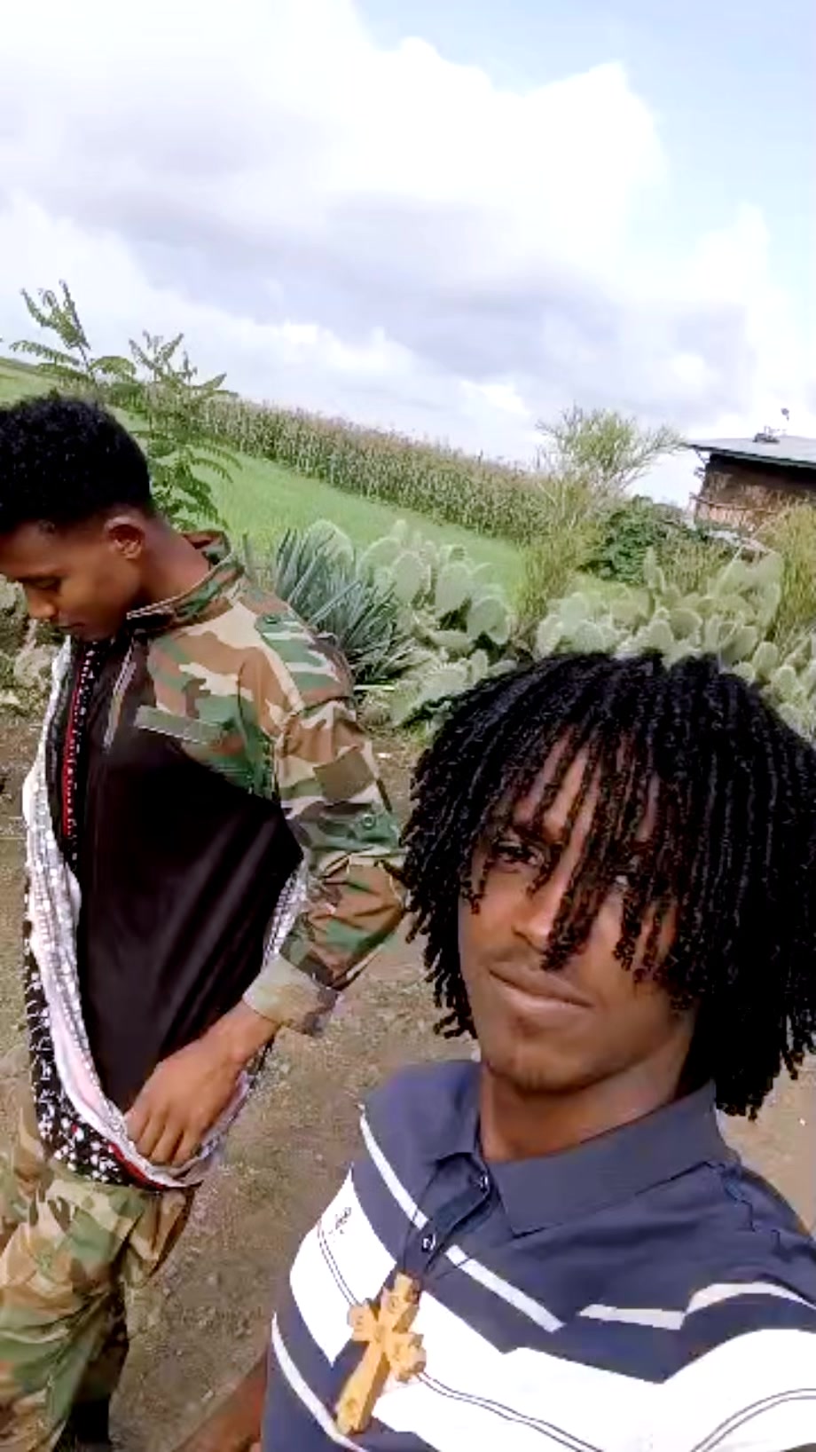 @እቢተኛው ሸማቂው የጎቸው