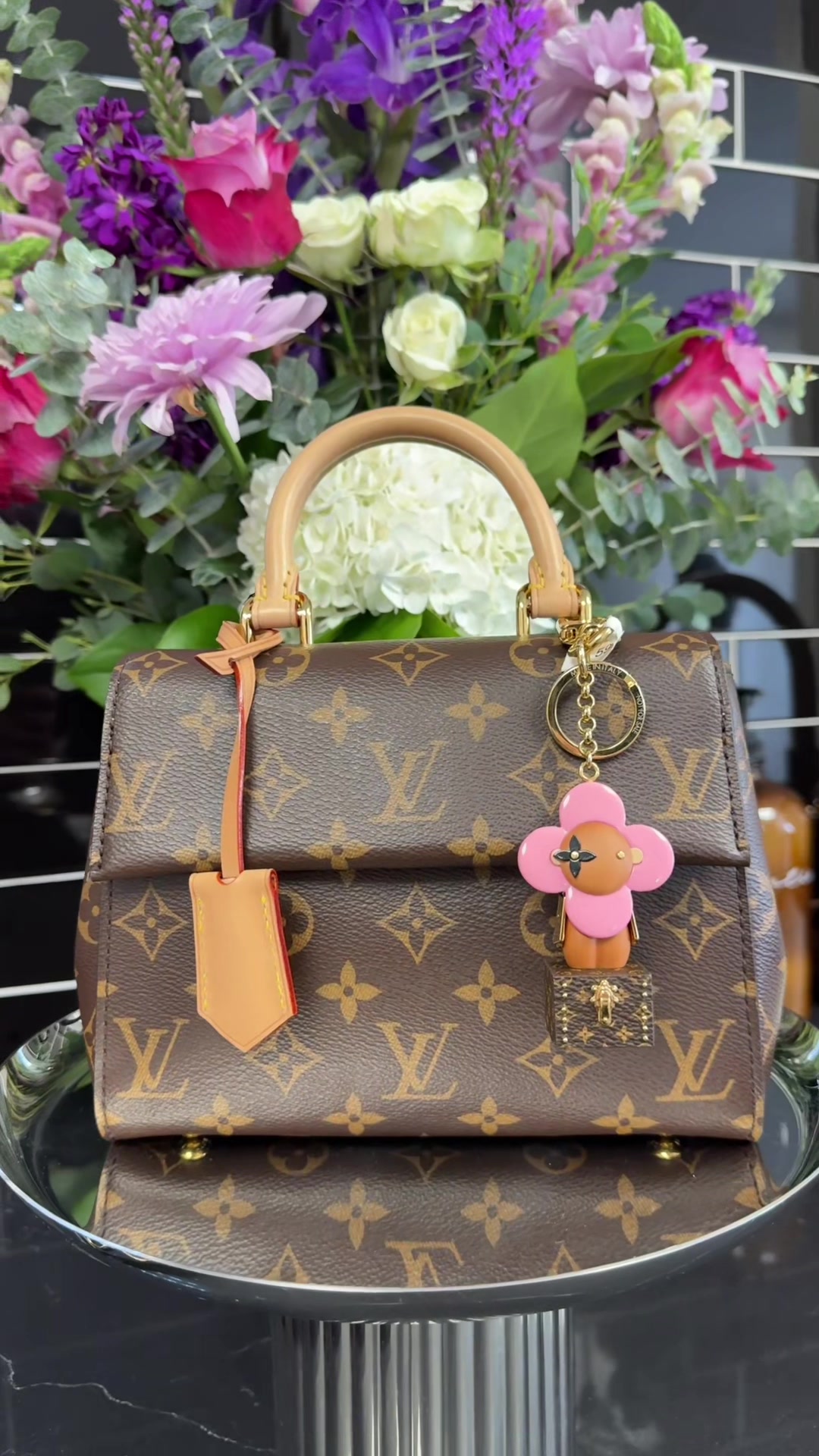 @Luv Luxe - Handbag Resale