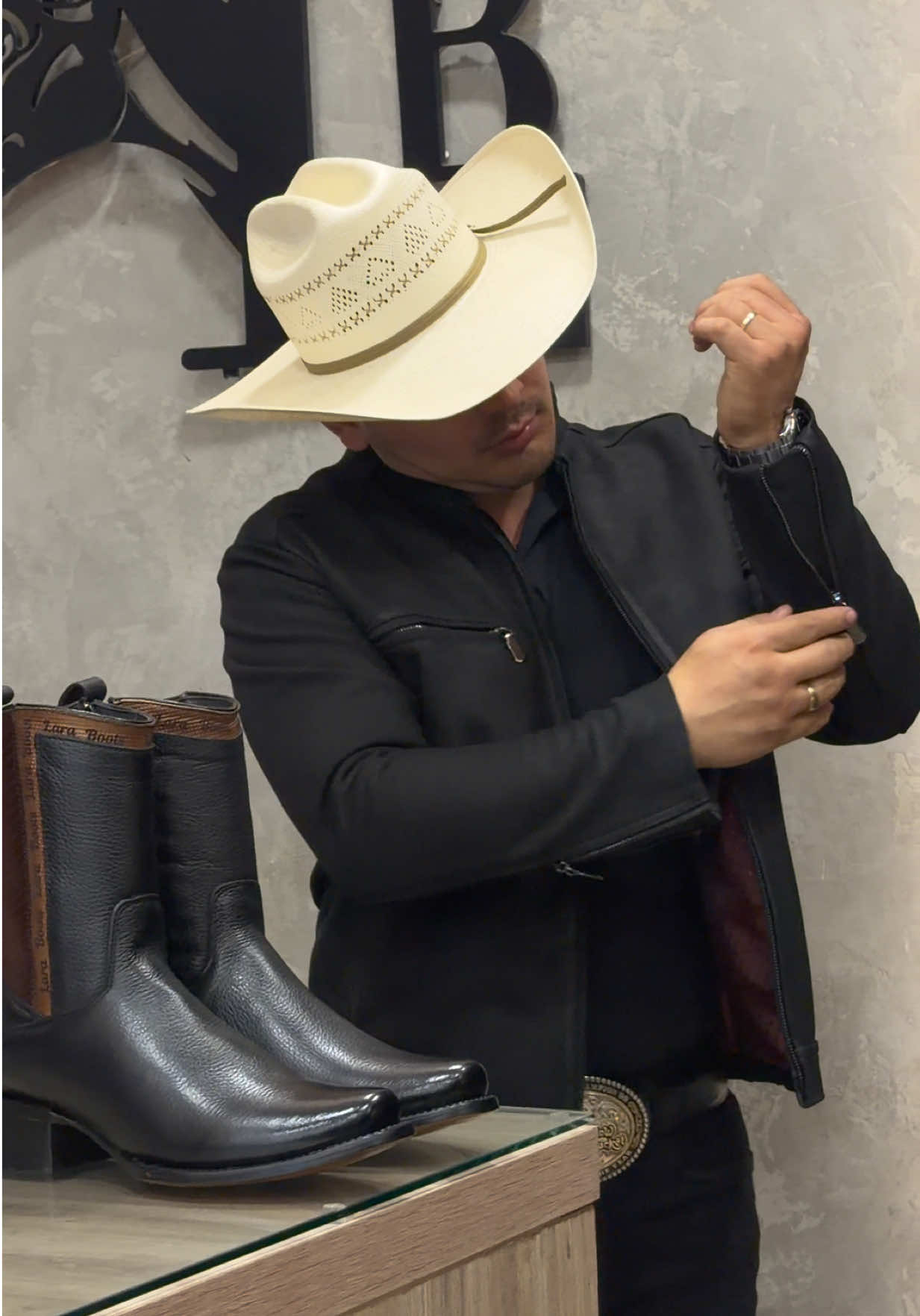 @Botas Lara boots