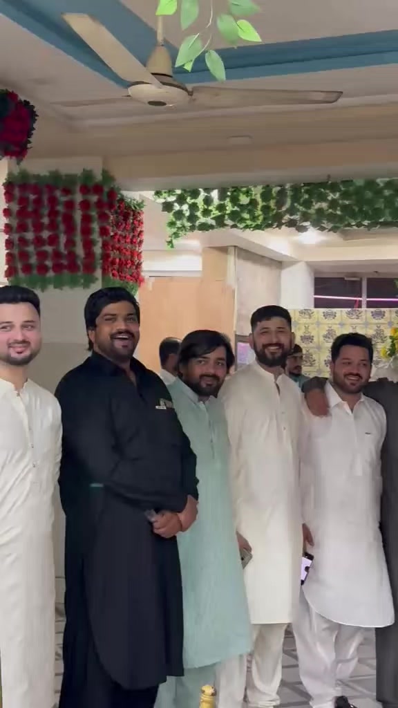 @HAROON BHATTi