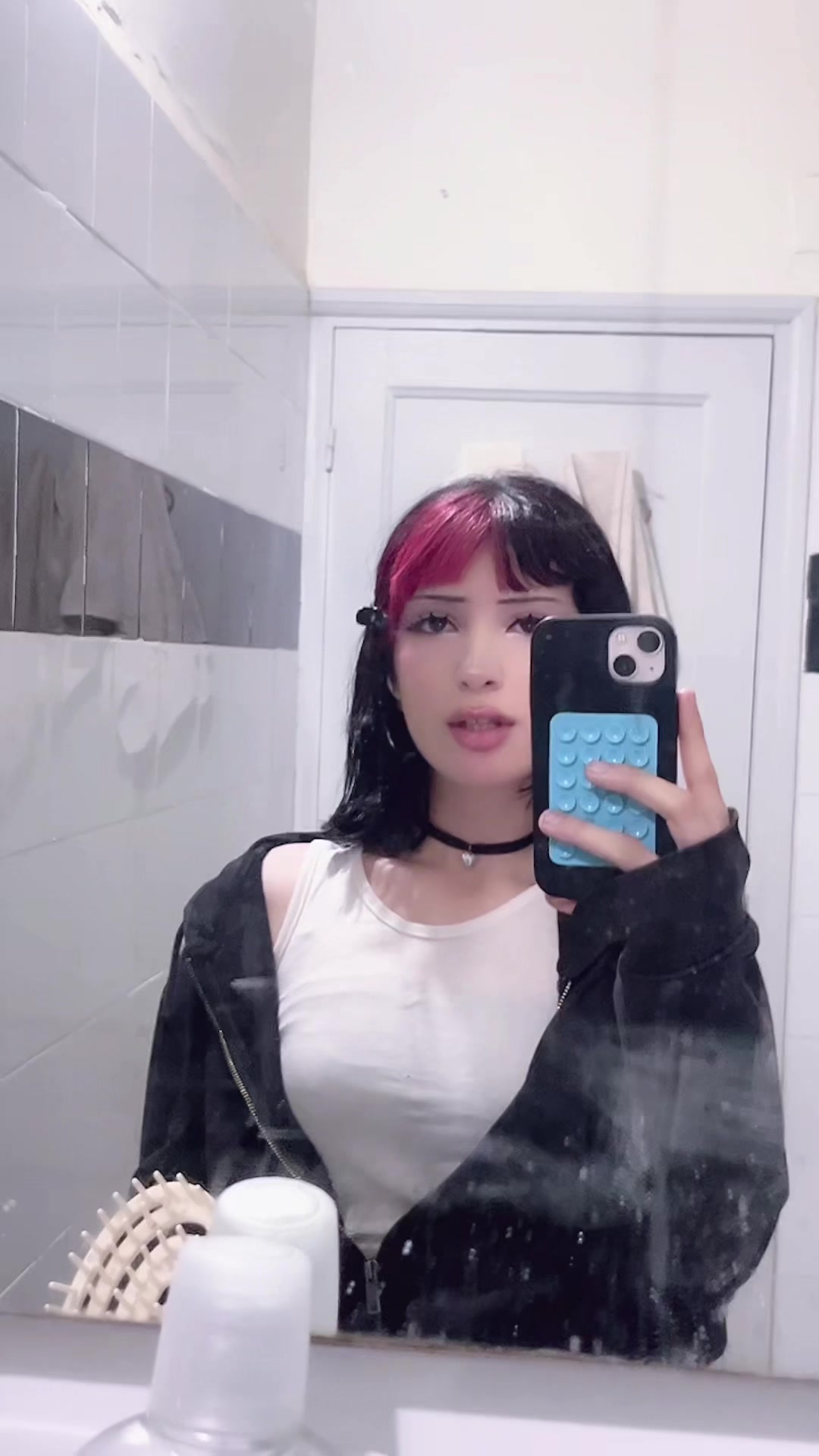 @lil_.pika