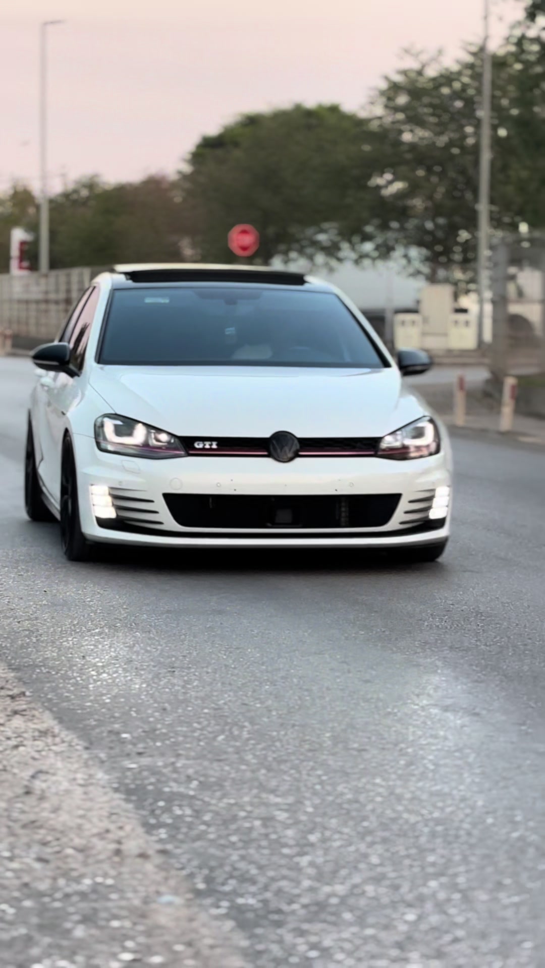 @WHITEGTI