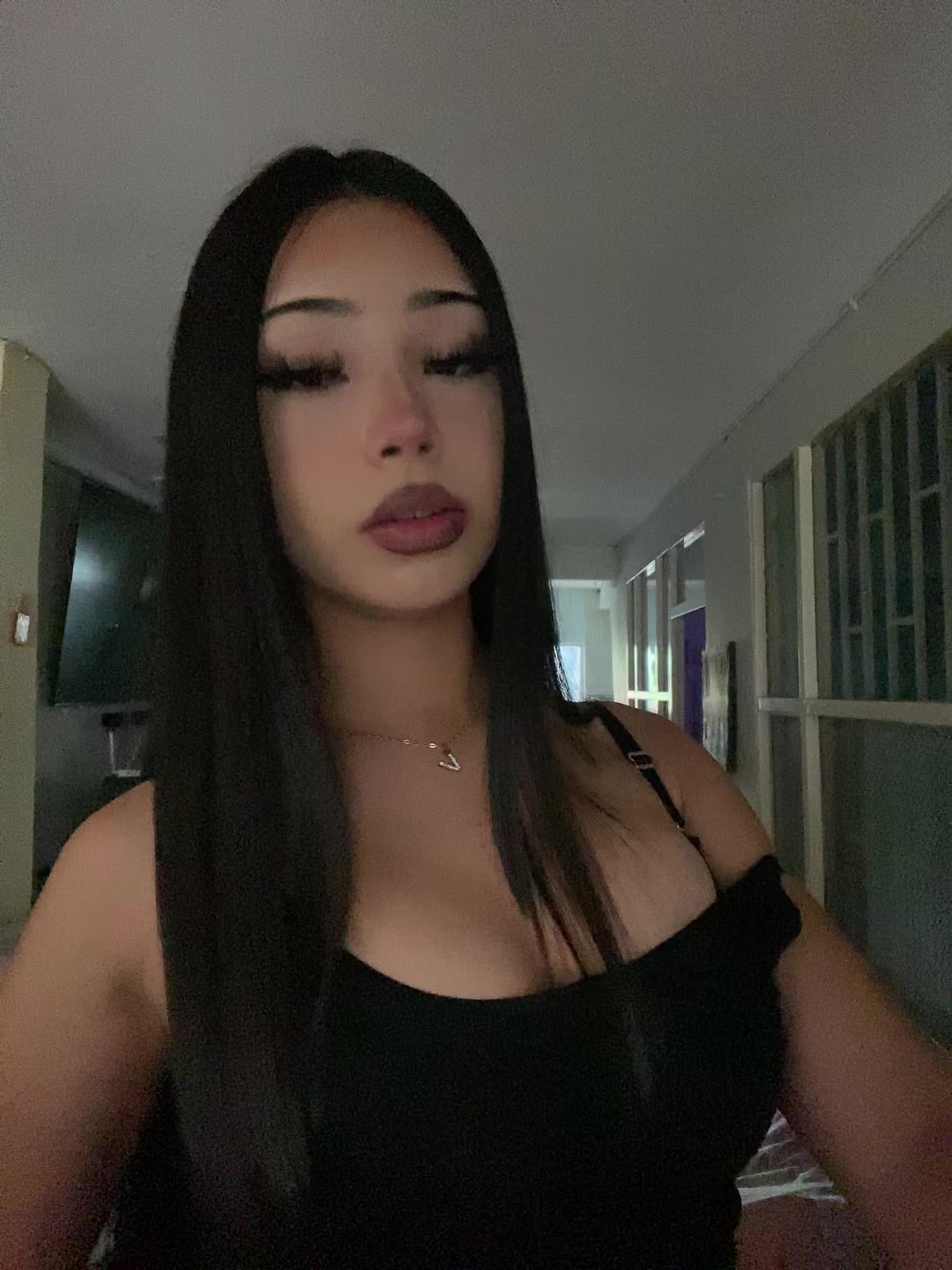 @Valen✅.