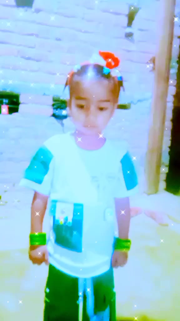 @So Cute girl 😍😍😍