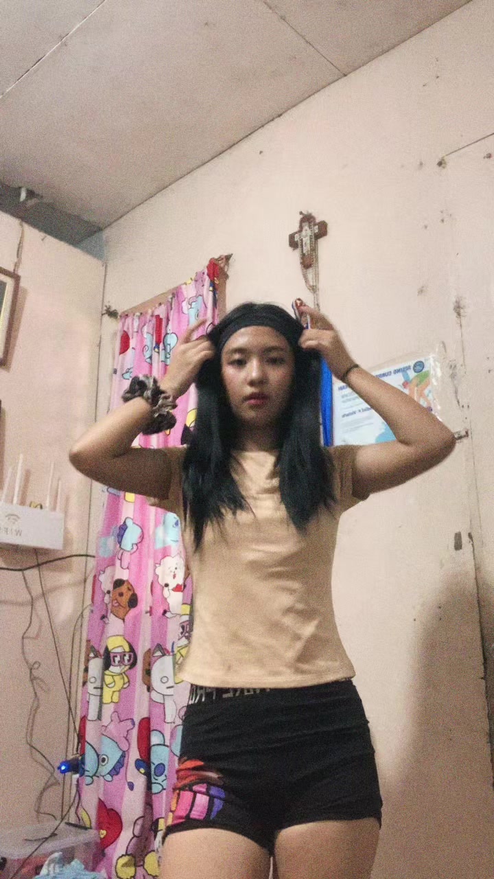 @ROSHAYNEM💕