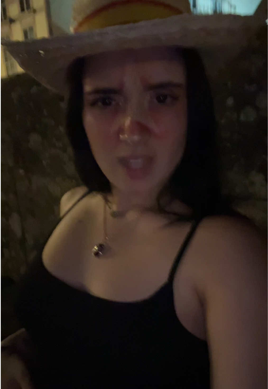 @damnniita