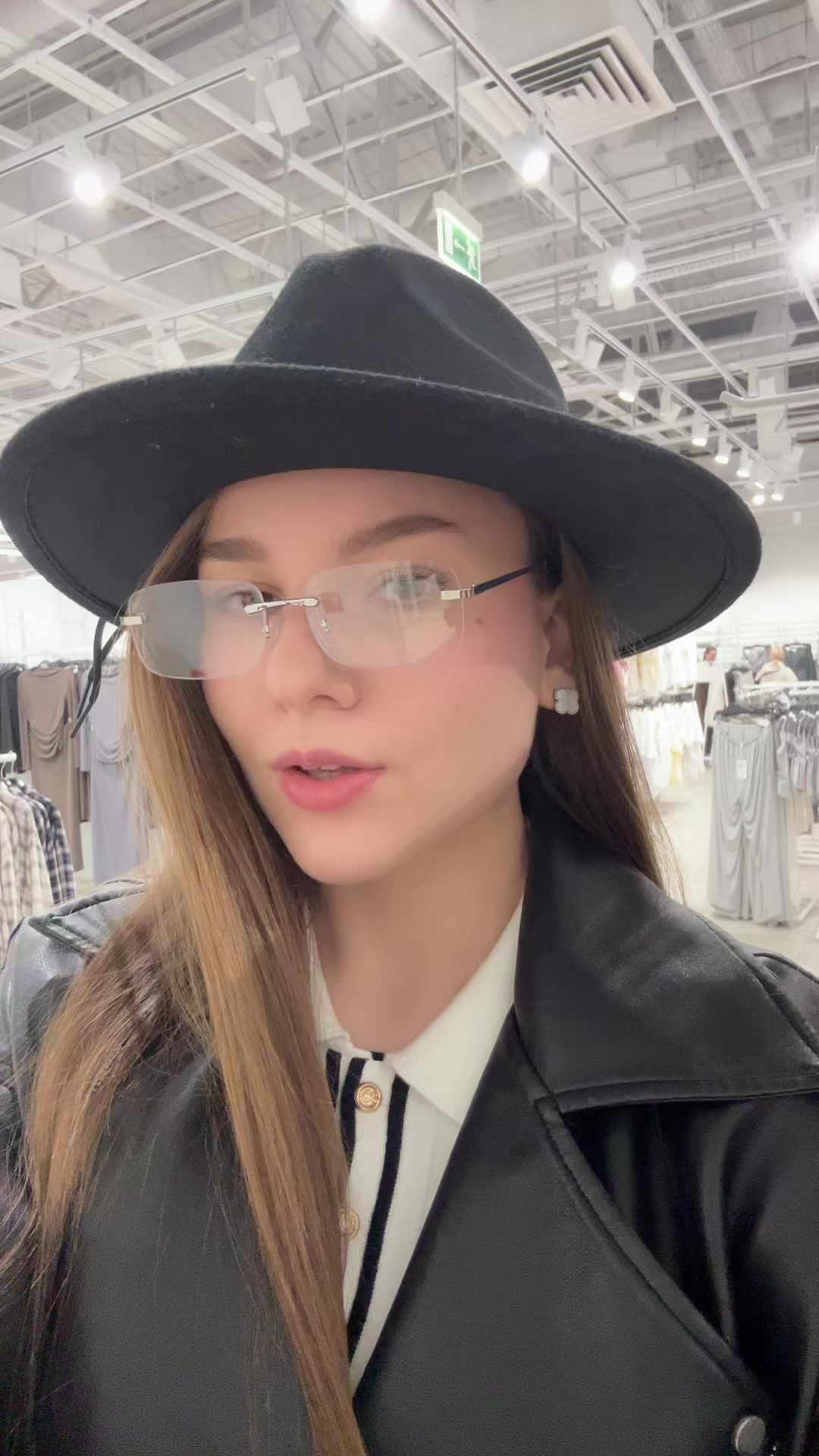 @𝓳𝓾𝓵𝓲𝓪