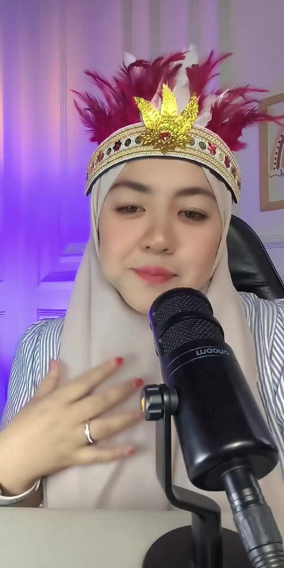 @NADIA NANAD