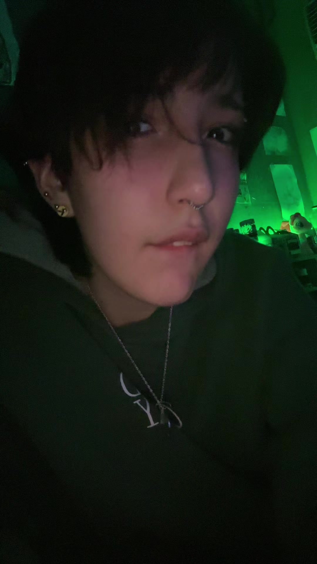 @Sam๐ต๐ธ