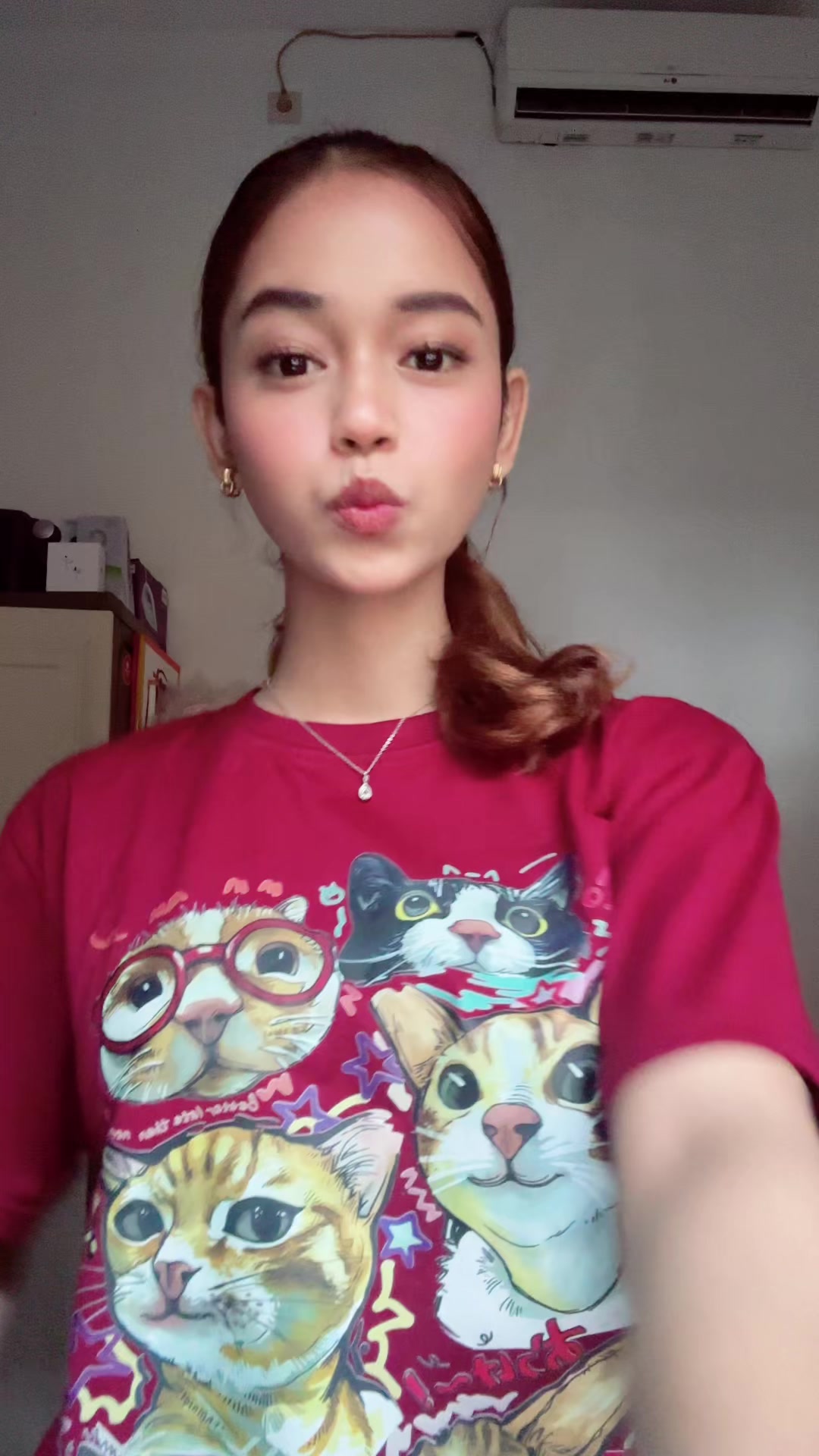 @loouuuna