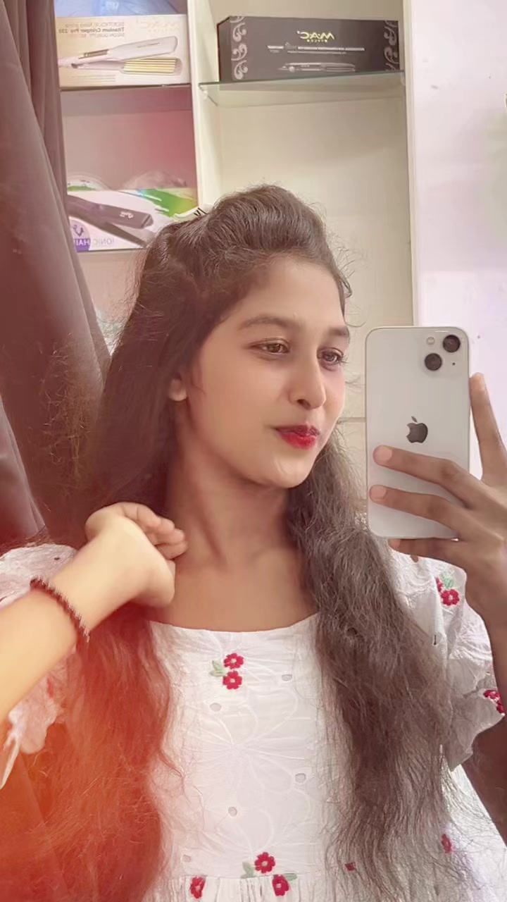 @Jayani 2009 🌝❤️&zwj;🩹🧚&zwj;♀🍓