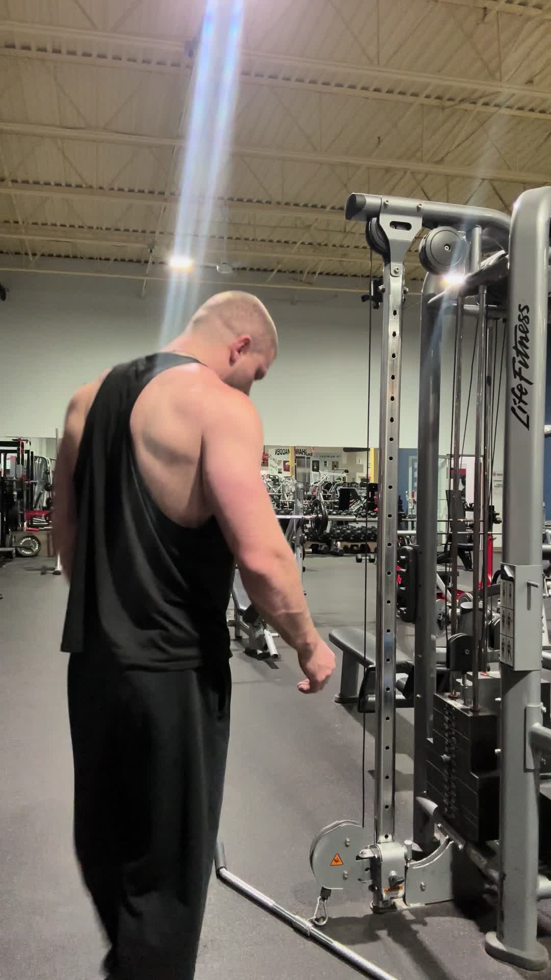 @alexrobbfit