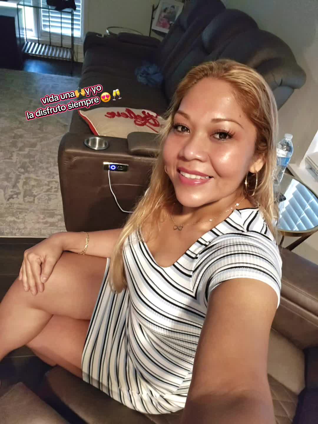 @Ana Cabrera