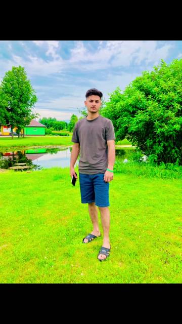 @PRINCE SHAHID💸🇪🇺