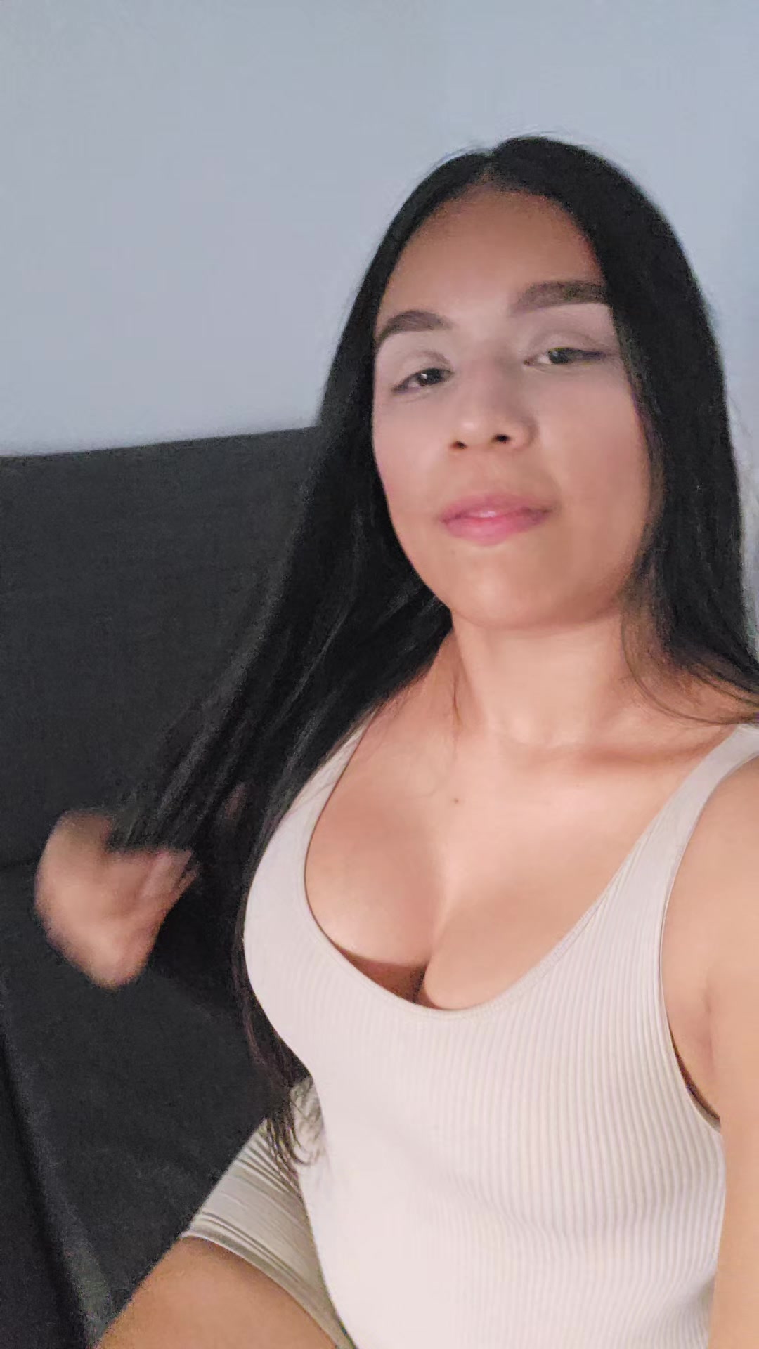 @🦦