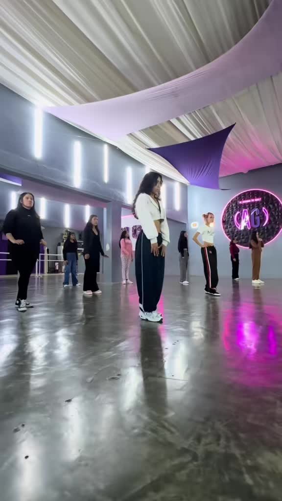 @Academia de Baile (AG)