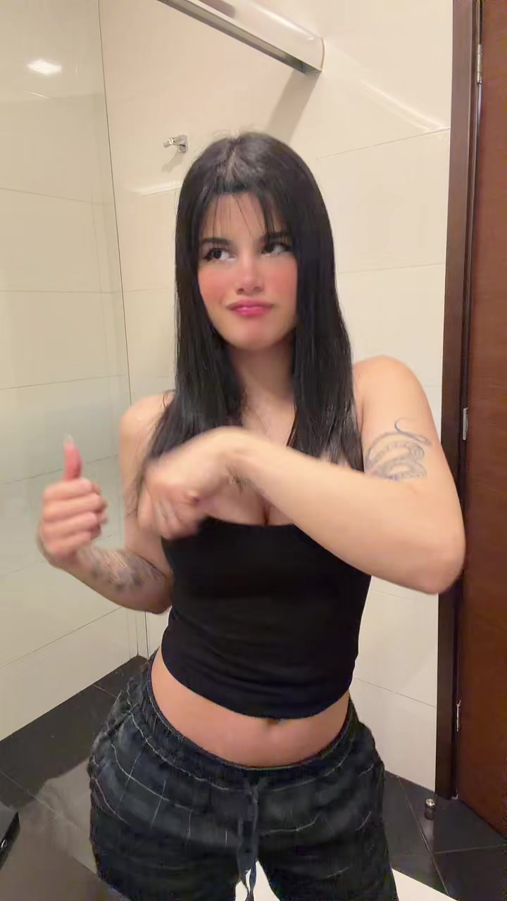 @venecialoopez20🥥