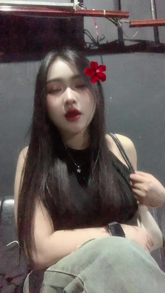 @ຊື່ເມ(สาวลาว)🇱🇦