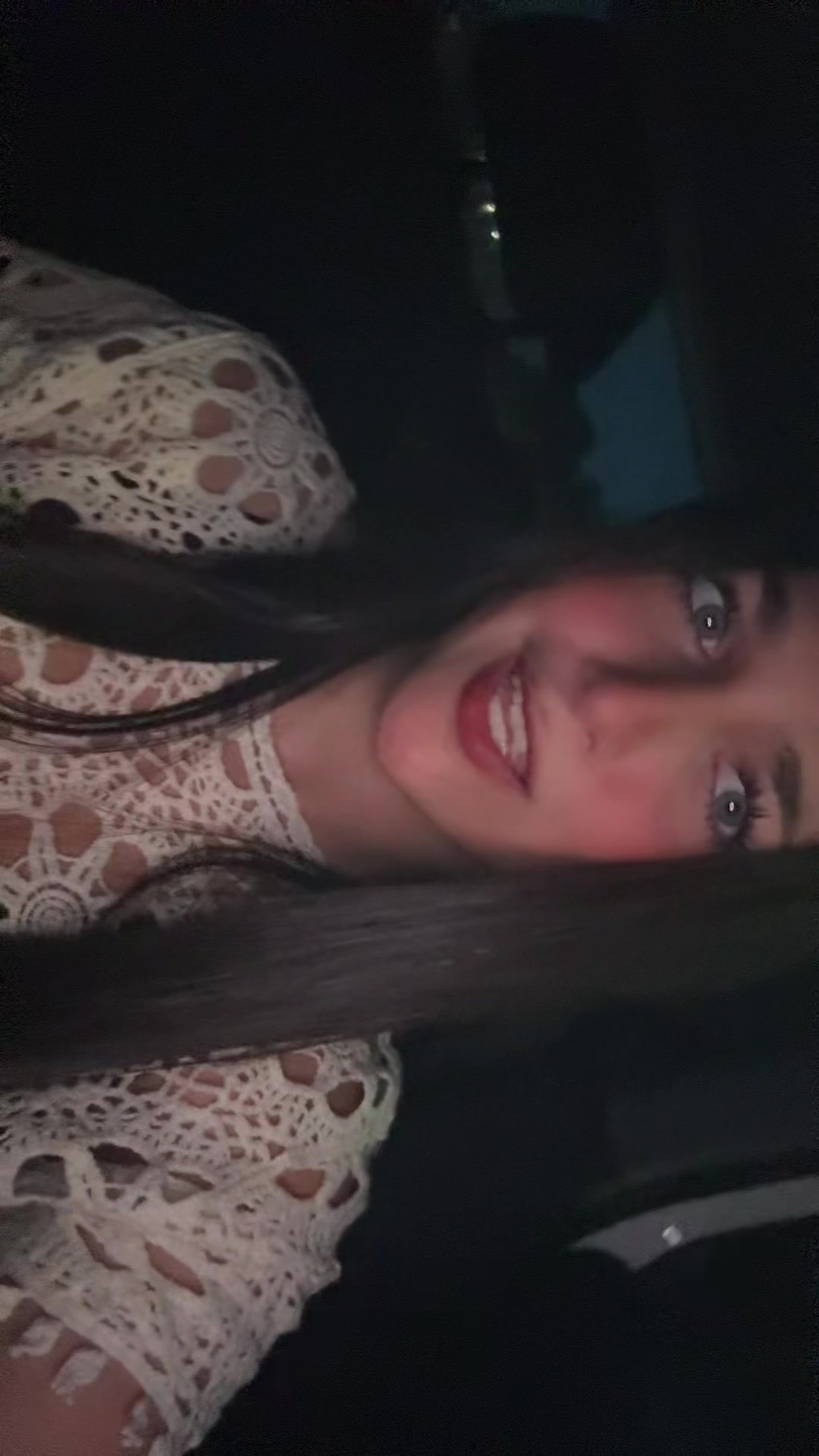@abril_gabriele_