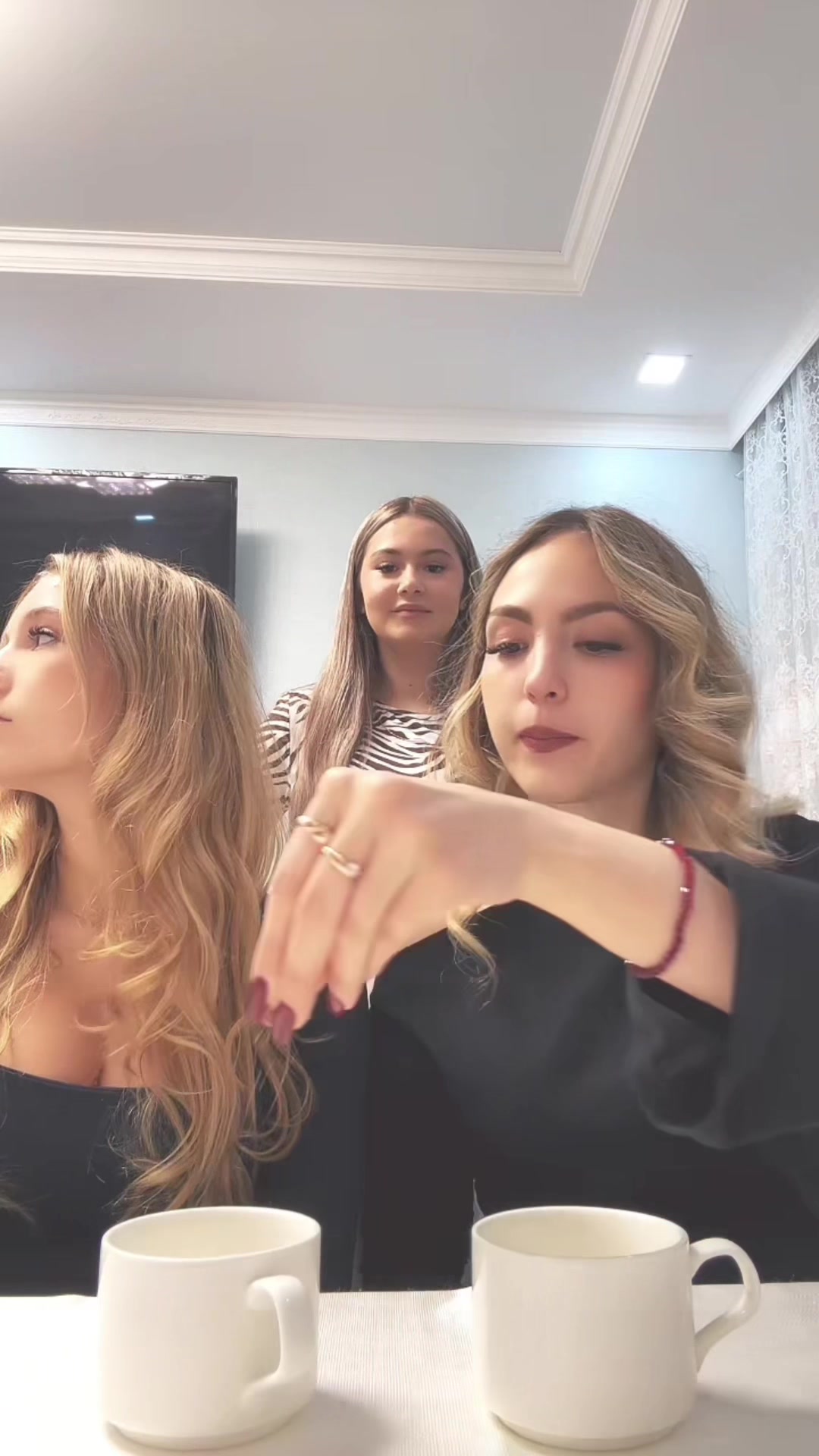 @nikoletacibrik