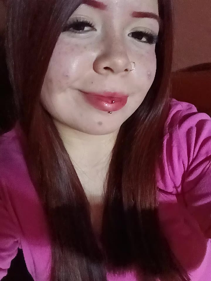 @Carolina Andrea•💋