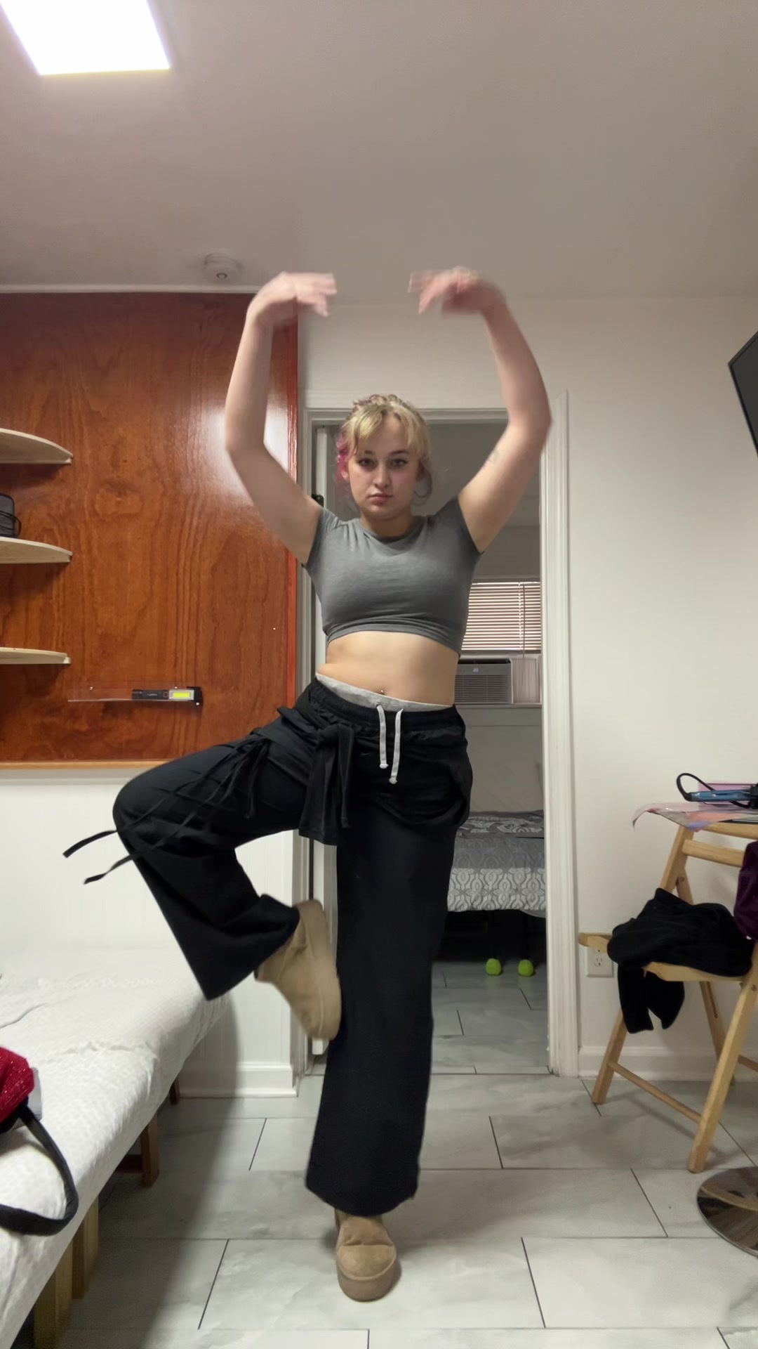 @L1N4&rsquo;S R00M