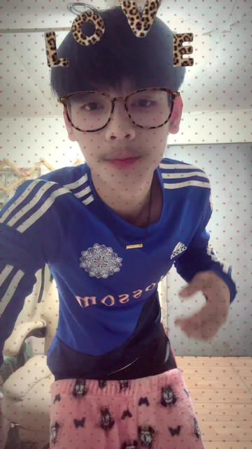 @LO NG๐ค