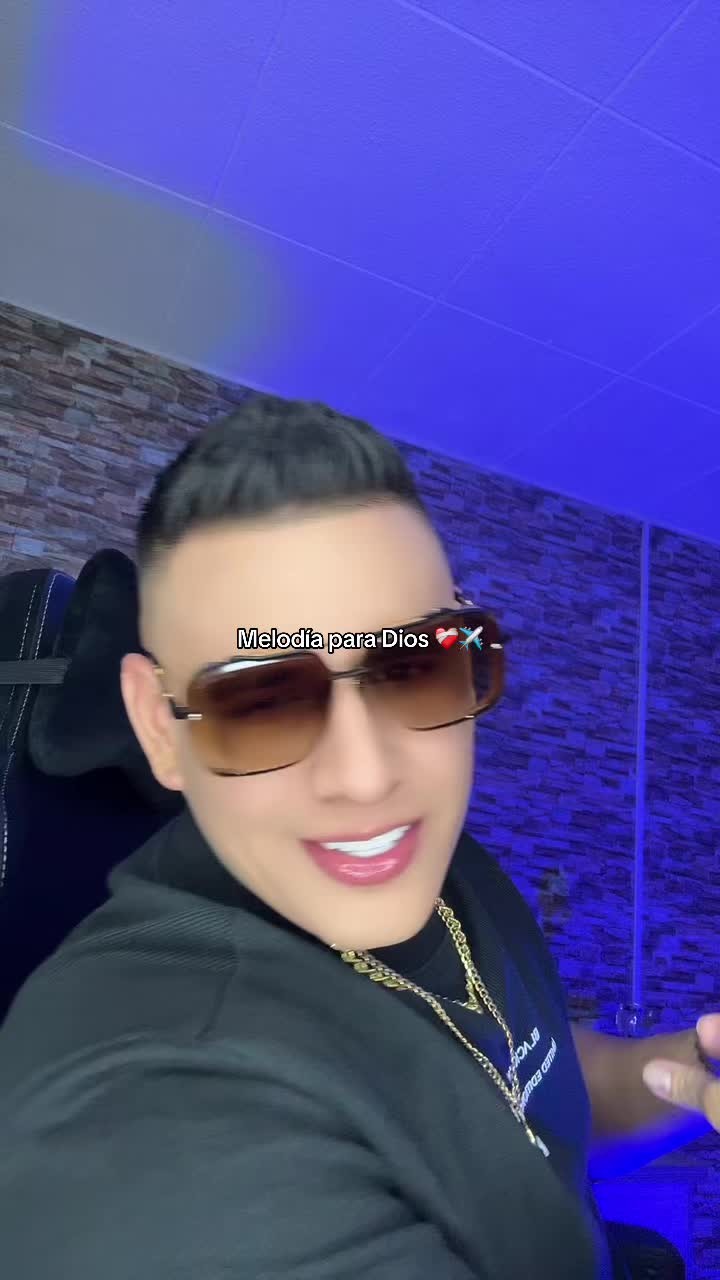 @Alexander🦅🪗🎙️