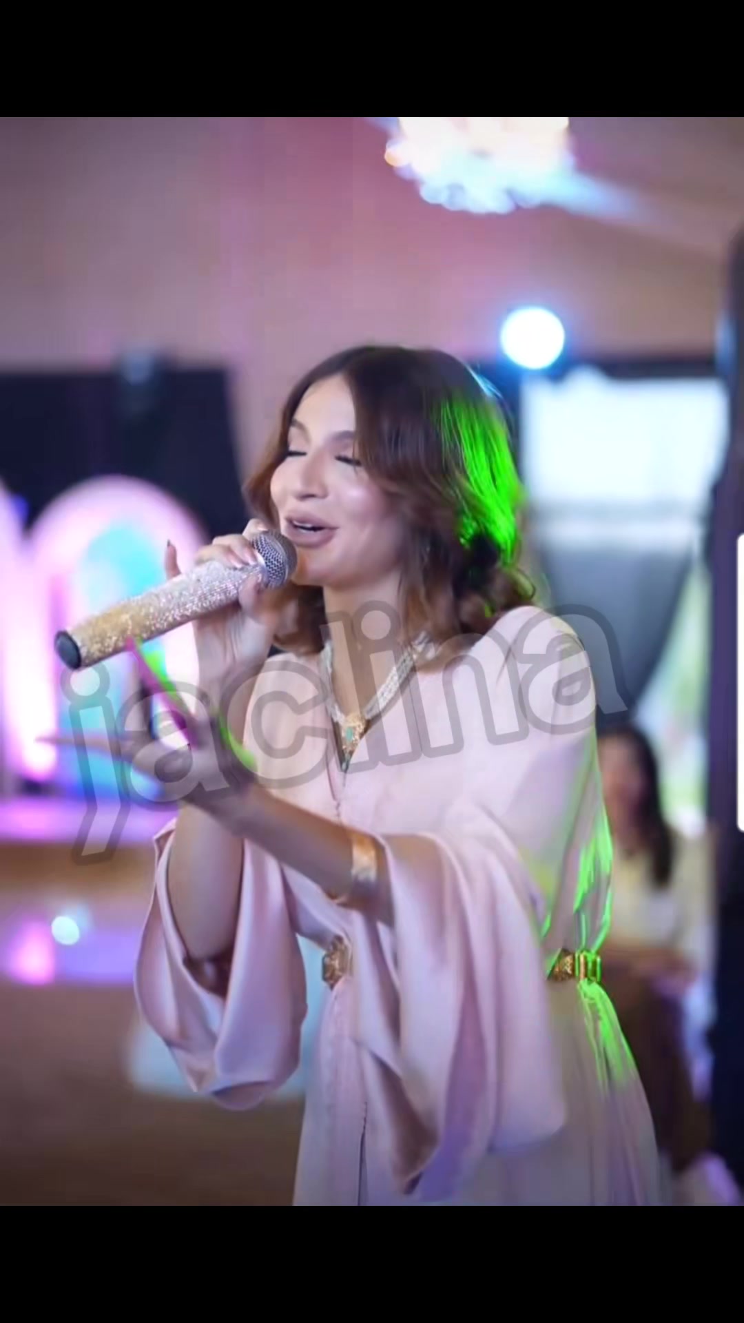 @Queen of Trends ✨️"JacLina"👑