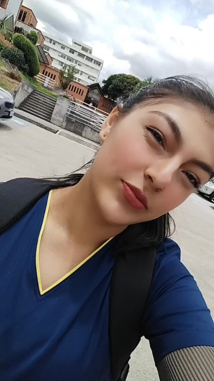 @😉