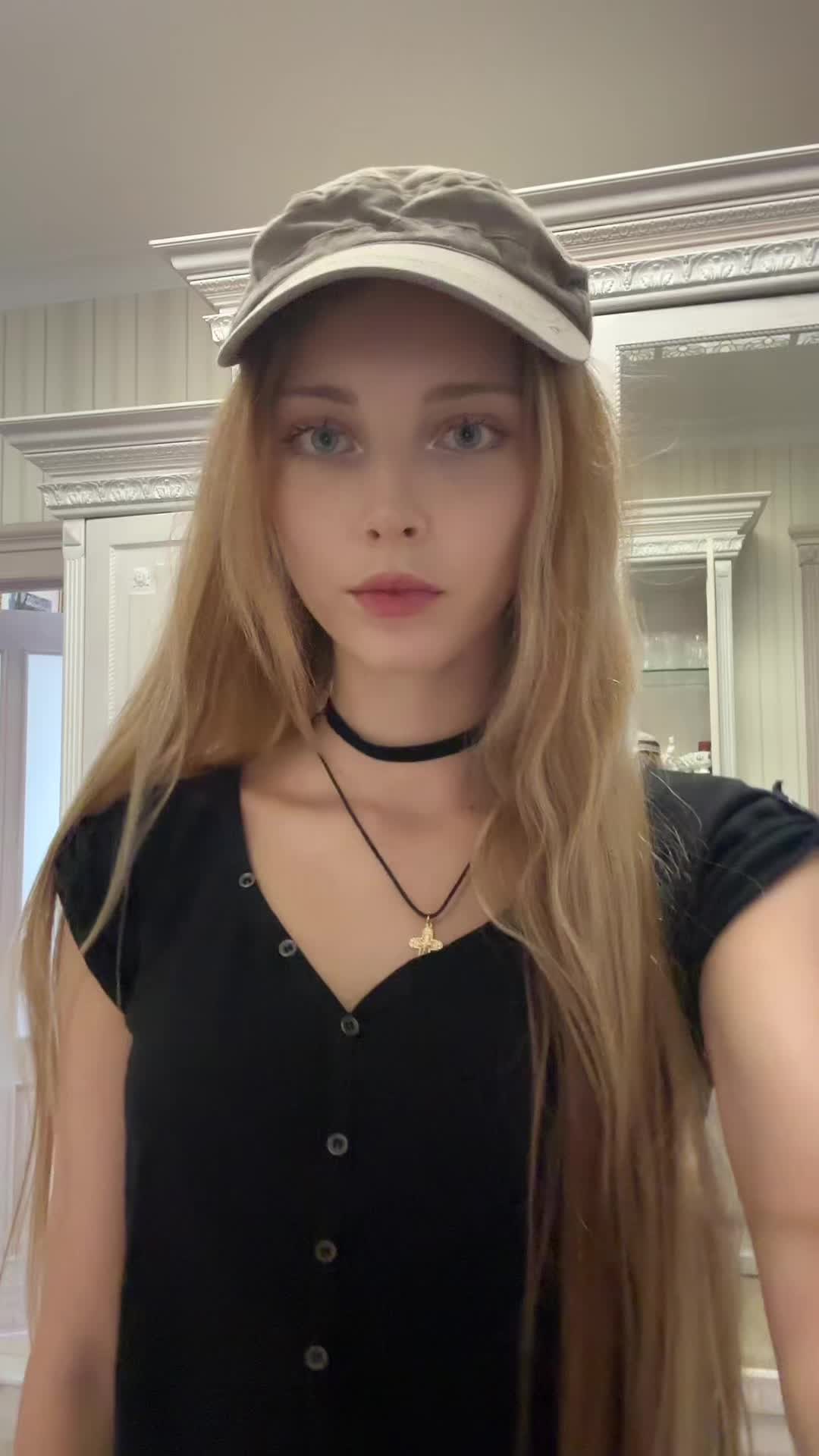 @🧁