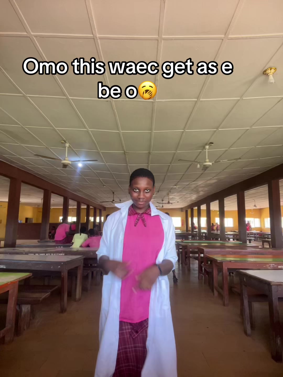 @🚶🏾♀️