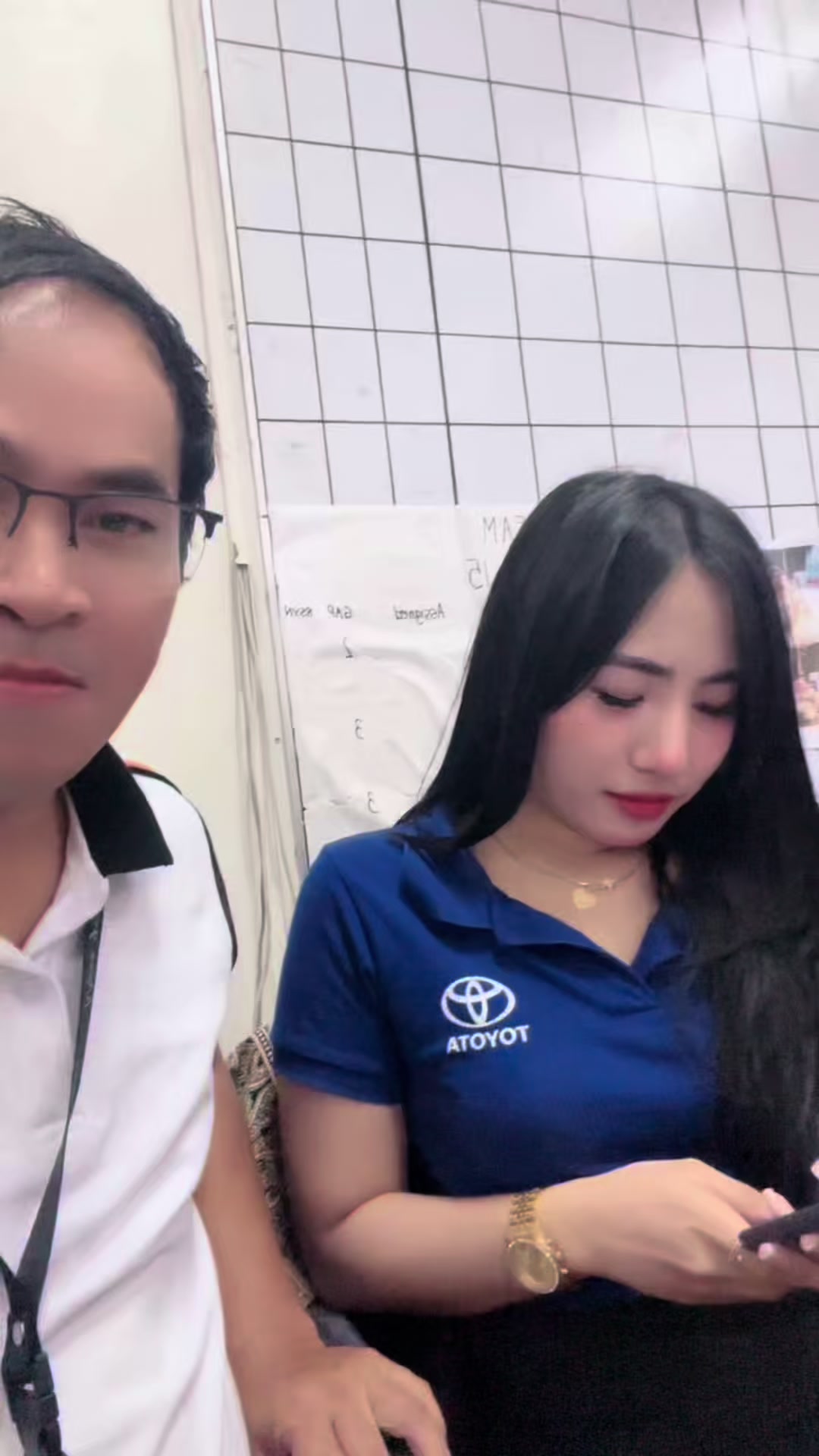 @Mhika Santos