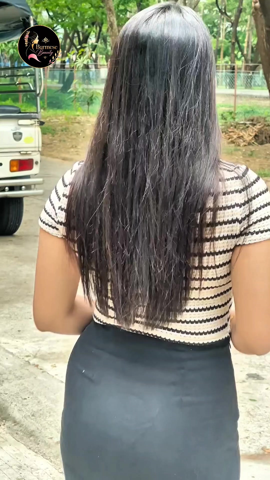 @🍑 Burmese Beauty 🍑