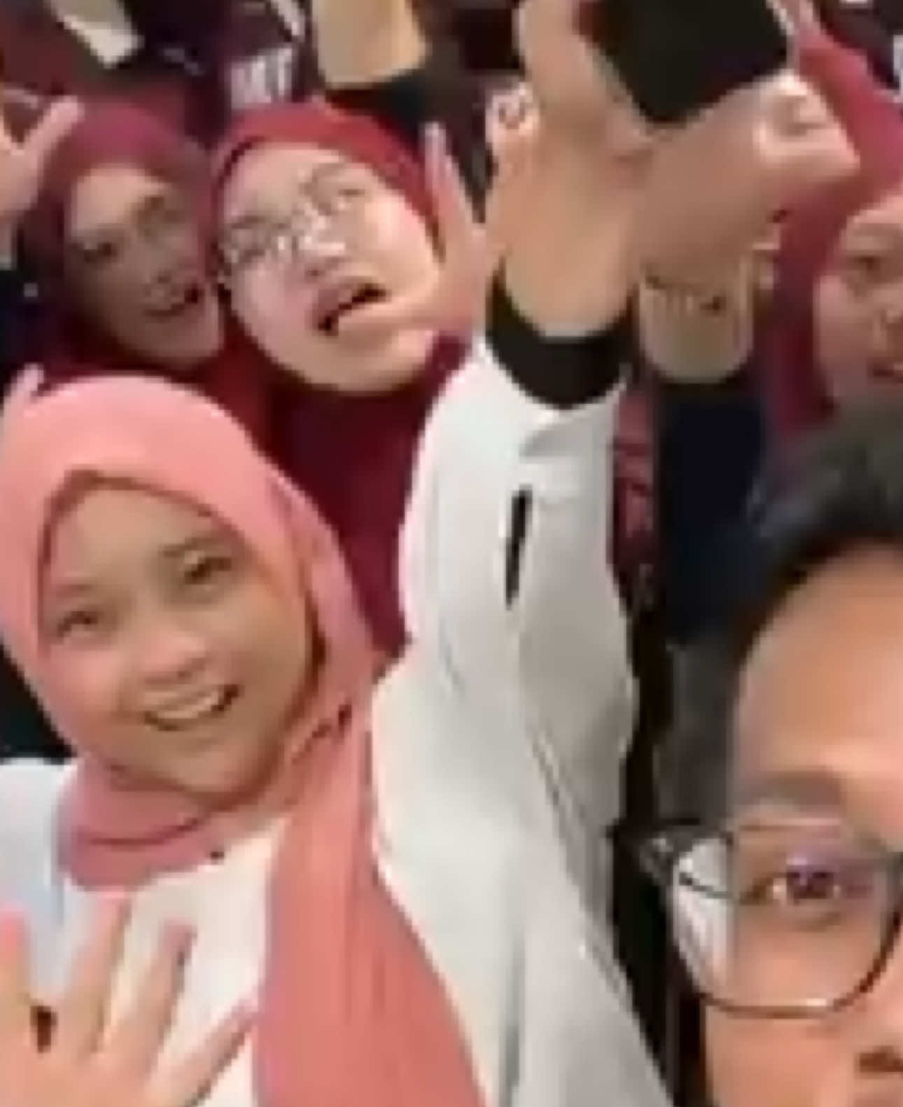 @Dr. Ija Isa